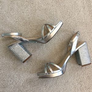 NWB Betsey Johnson Zhara Sandal